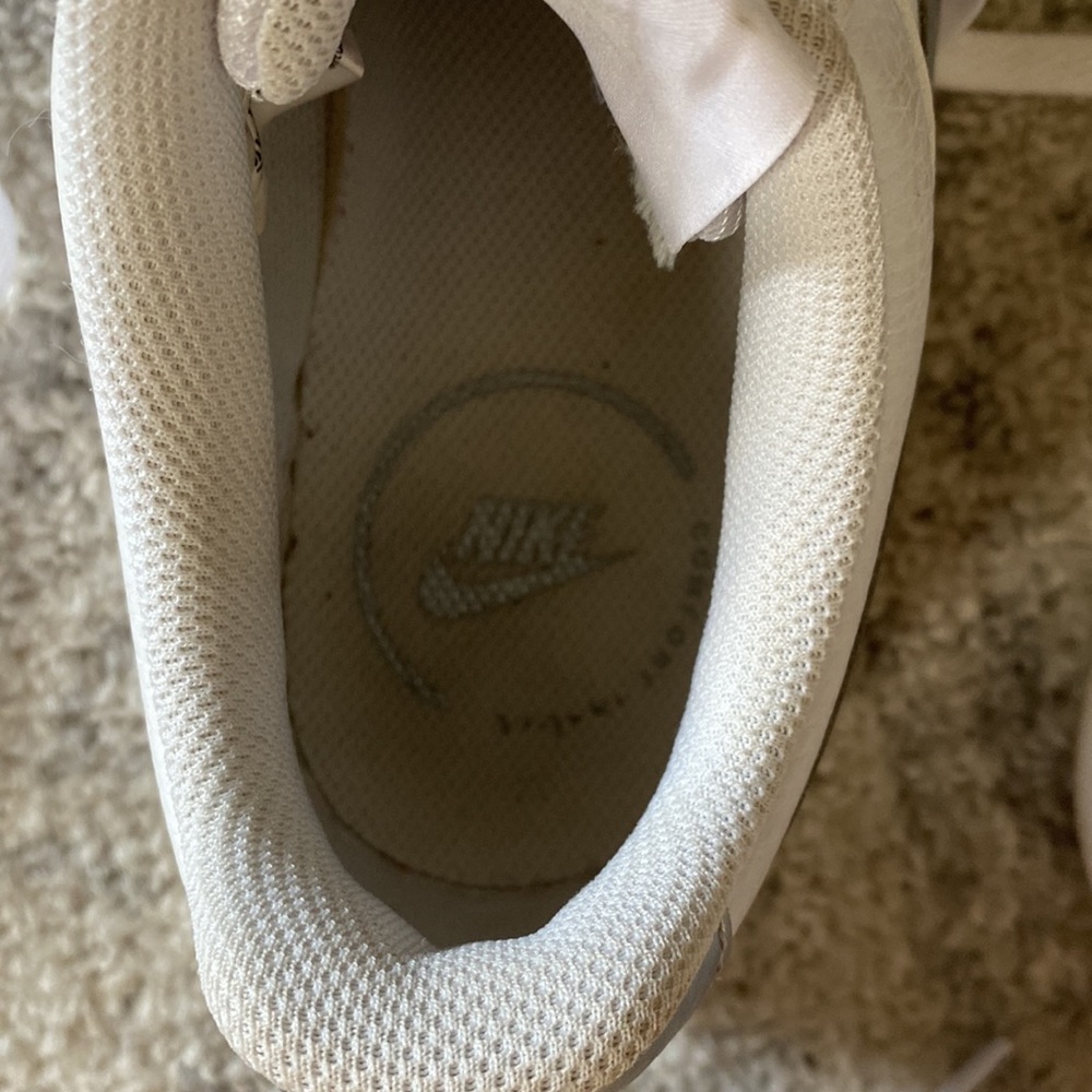 Womens Nike Court Vision Low Women’s Shoes - Picture 13 of 16